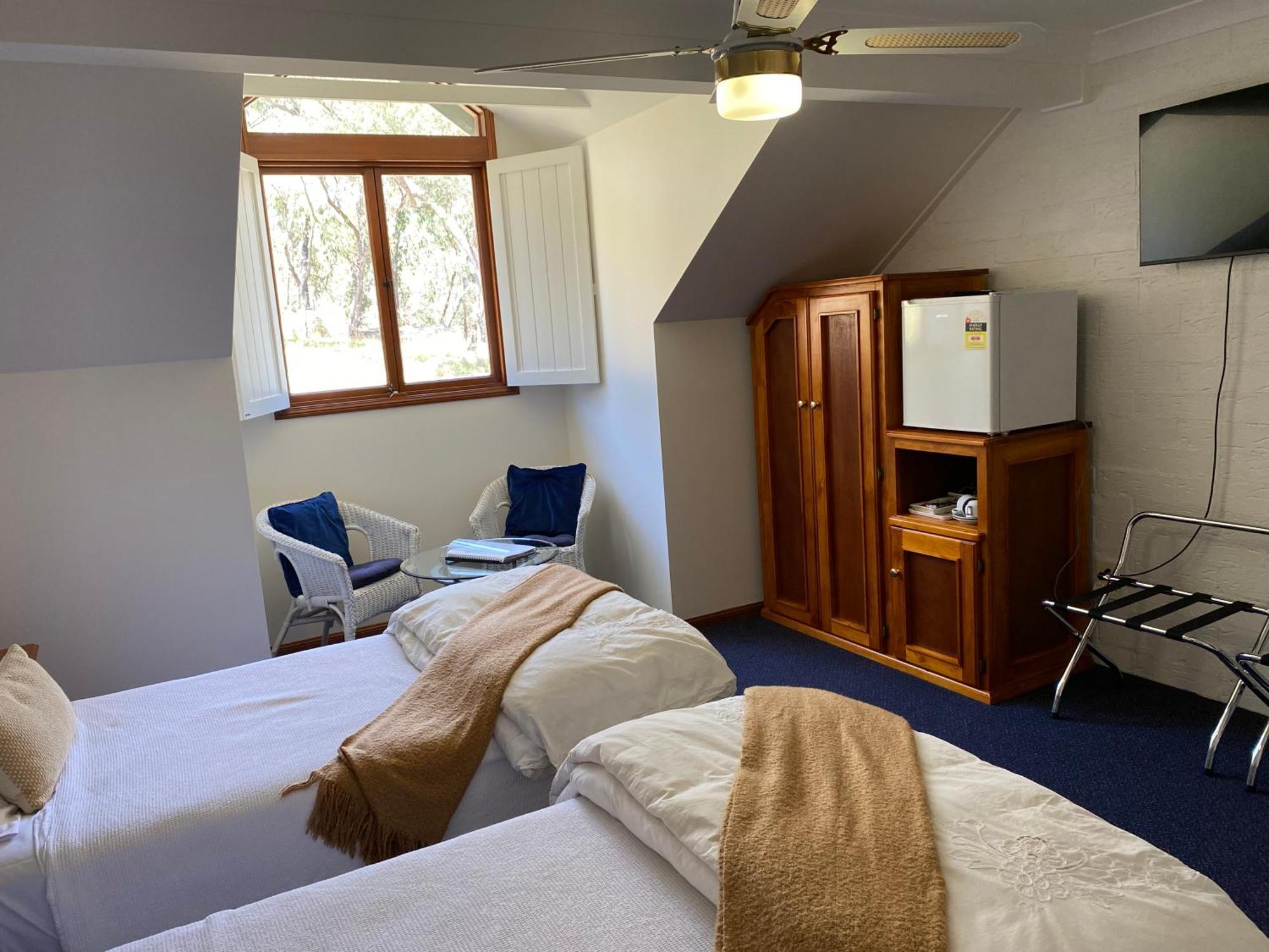Girraween Country Inn Ballandean Экстерьер фото