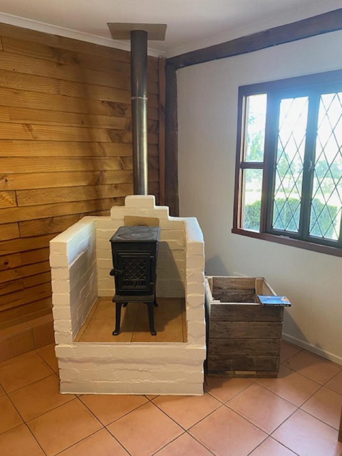 Girraween Country Inn Ballandean Экстерьер фото