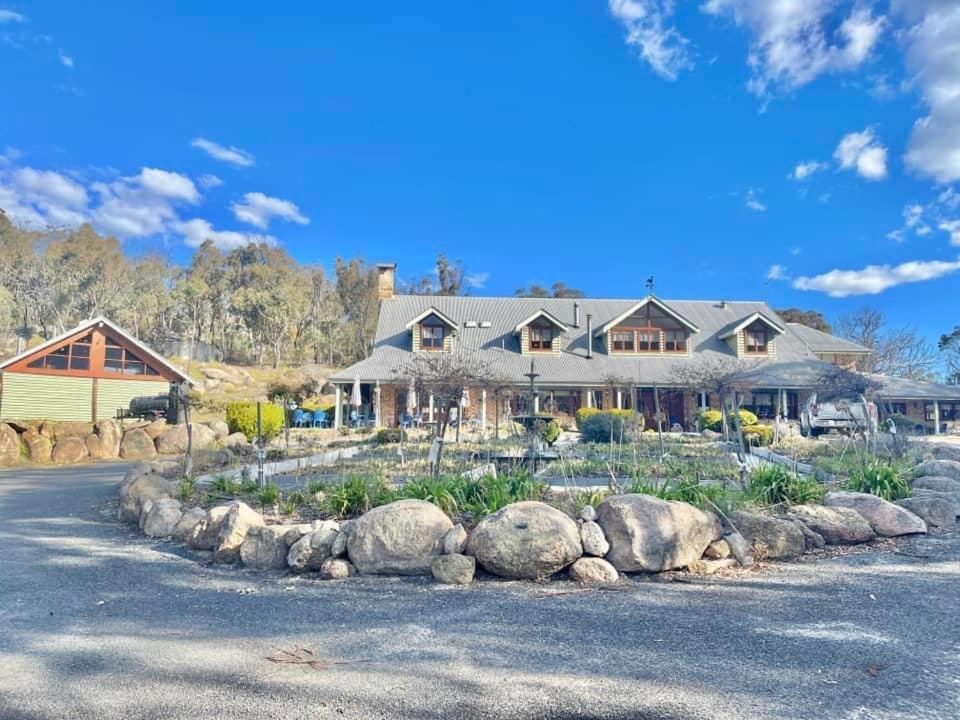 Girraween Country Inn Ballandean Экстерьер фото